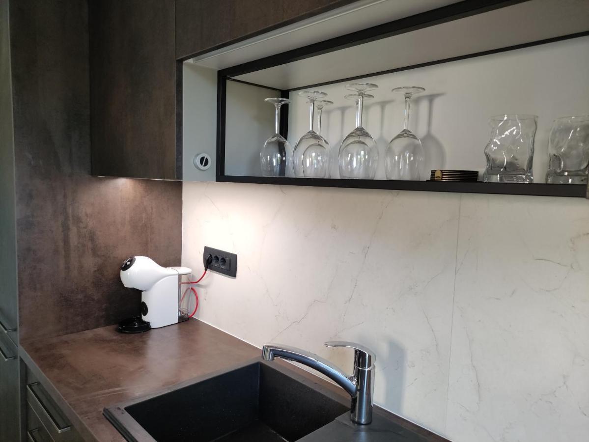 Apartvilla Castropola المظهر الخارجي الصورة
