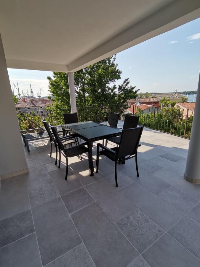 Apartvilla Castropola المظهر الخارجي الصورة