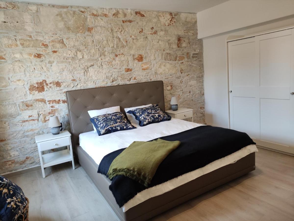 Apartvilla Castropola المظهر الخارجي الصورة