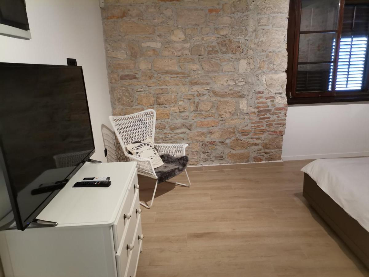Apartvilla Castropola المظهر الخارجي الصورة