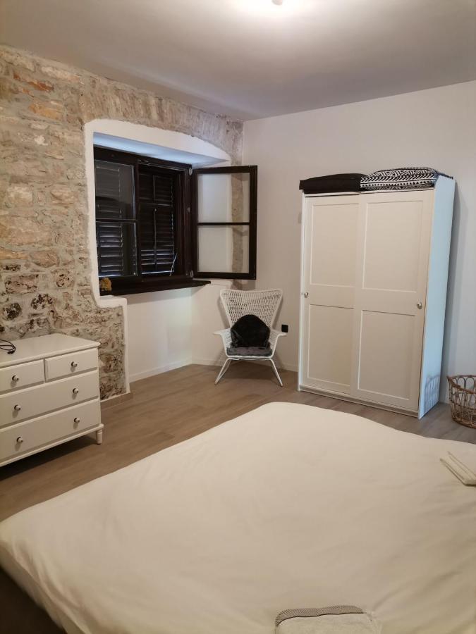 Apartvilla Castropola المظهر الخارجي الصورة